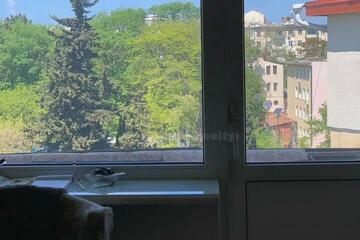 2-к квартира, 43 м², 4/4 эт.