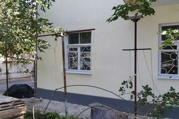 1-к квартира, 35 м², 1/3 эт.