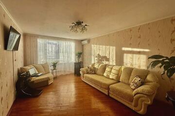 3-к квартира, 74,5 м², 1/5 эт.