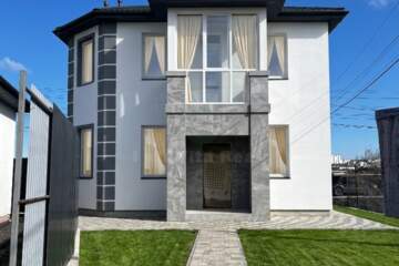 Дом, 160 м², 2 эт.