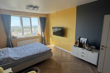 1-к квартира, 34 м², 8/8 эт.
