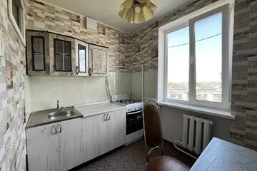 2-к квартира, 50 м², 5/5 эт.