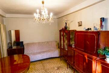 2-к квартира, 42 м², 2/5 эт.
