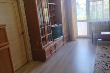 2-к квартира, 46 м², 3/5 эт.